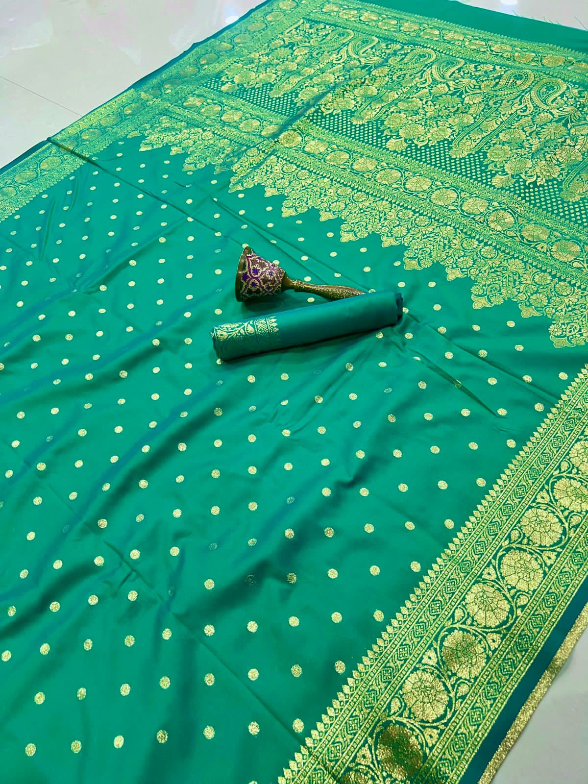 Super Hit Pure Soft Banarasi Silk Saree with Original Gold Jari & Heavy Weaving | Running Blouse | Premium Quality
