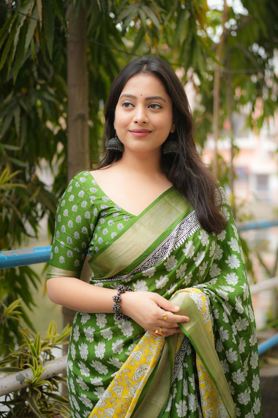 Ajrakh Print Cotton Crepe Saree – Green to Yellow Gradient with Blouse | Daily Wear & Festive Look