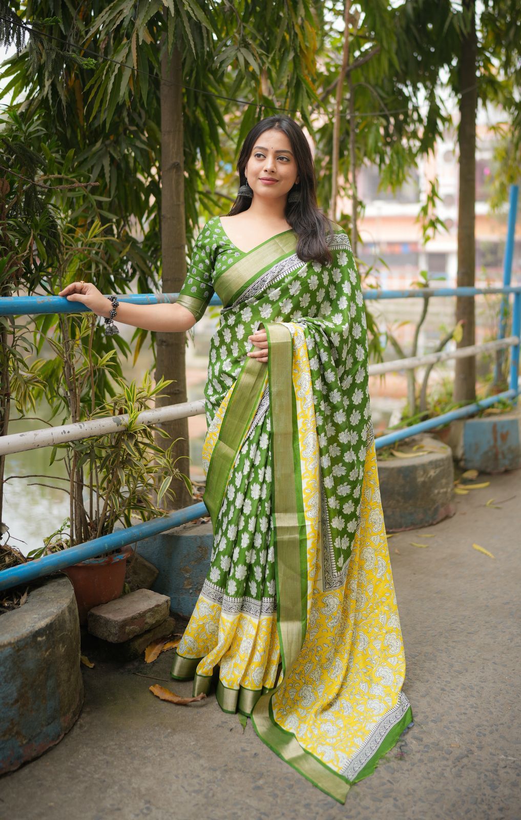 Ajrakh Print Cotton Crepe Saree – Green to Yellow Gradient with Blouse | Daily Wear & Festive Look